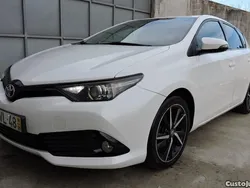 Branco Usado 2018 Toyota Auris Comfort | € 13.000 (Preço justo)