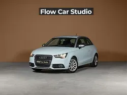 Azul Usado 2011 Audi A1 Comfort Citadino | € 9.500 (Preço justo)