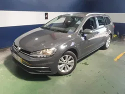 Cinzento Usado 2019 VW Golf VII Carrinha | € 12.990 (Preço justo)
