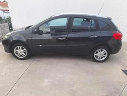 Preto Usado 2008 Renault Clio II Citadino | € 3.250 (Preço justo)
