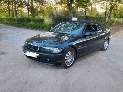 Preto Usado 2001 BMW 318 Cabrios | € 14.500