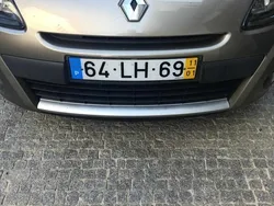 Outra Usado 2011 Renault Clio II Citadino | € 6.500