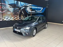 Cinza Usado 2023 Seat Ibiza Style | € 18.200 (Preço justo)