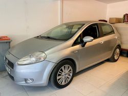 Usado 2006 Fiat Grande Punto Citadino | € 2.350 (Caro)
