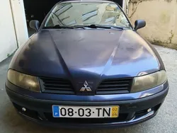Usado 2002 Mitsubishi Carisma Sedan | € 2.170