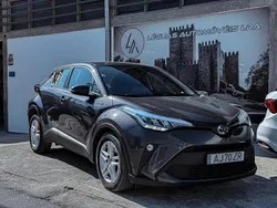 Cinzento Usado 2021 Toyota C-HR SUV | € 19.980 (Super Preço)