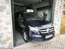 Preto Usado 2021 Mercedes V250 Avantgarde Monovolume | € 44.999 (Preço justo)