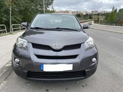 Usado 2009 Toyota Urban Cruiser SUV | € 8.000