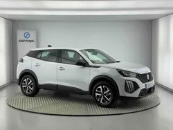 Branco Usado 2024 Peugeot e-2008 Active SUV | € 29.990 (Preço elevado)