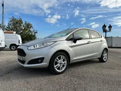 Cinza Usado 2017 Ford Fiesta Trend Citadino | € 11.500 (Preço elevado)
