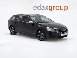 Preto Usado 2011 Volvo V60 R-Design Carrinha | € 12.490 (Preço elevado)