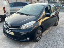 Preto Usado 2014 Toyota Yaris | € 10.999 (Bom preço)
