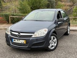 Usado 2008 Opel Astra Sedan | € 3.450 (Bom preço)