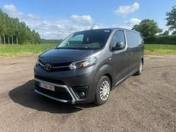Cinza antracite Usado 2017 Toyota Proace Van | € 14.990 (Preço justo)