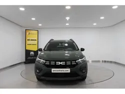 Verde Usado 2023 Dacia Jogger Extreme Monovolume | € 20.480 (Preço justo)