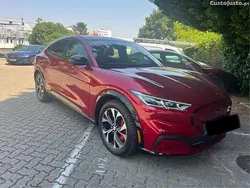 Vermelho Usado 2021 Ford Mustang Mach-E Premium SUV | € 39.400 (Super Preço)