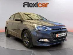 Cinza Usado 2017 Hyundai i20 Classic | € 9.990 (Preço justo)