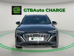 Cinza Usado 2024 Audi Q8 e-tron S-Line SUV | € 73.900
