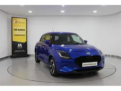 Azul Usado 2024 Suzuki Swift | € 23.780