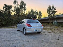 Usado 2008 Peugeot 308 Sedan | € 4.500 (Preço justo)