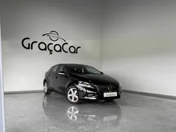 Preto Usado 2018 Volvo V40 Carrinha | € 15.900 (Preço justo)