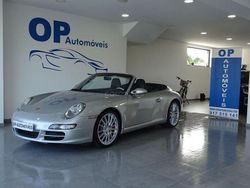 Cinza Usado 2006 Porsche 911 Carrera S Coupé | € 66.000
