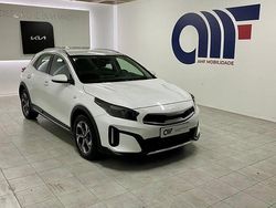 Branco Usado 2024 Kia XCeed SUV | € 19.899 (Preço elevado)