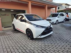 Branco Usado 2014 Toyota Aygo Citadino | € 9.990 (Preço elevado)