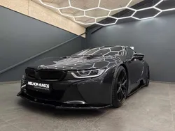 Cinzento Usado 2016 BMW i8 Coupé | € 66.500