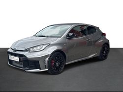 Cinza (pintura metalizada especial) Usado 2024 Toyota Yaris | € 62.500