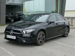 Preto Usado 2020 Mercedes A250 AMG line Sedan | € 26.990 (Preço justo)