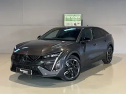 Cinza Usado 2023 Peugeot 408 GT Sedan | € 39.900 (Preço justo)