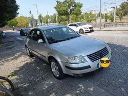 Usado 2000 VW Passat Highline Sedan | € 2.600