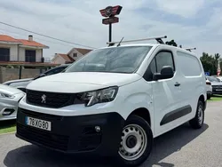 Branco Usado 2019 Peugeot Partner Premium Monovolume | € 10.750 (Preço justo)