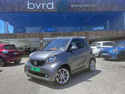 Cinzento Usado 2017 Smart ForTwo Electric Drive Passion Cabrios | € 10.900 (Preço justo)