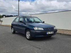 Azul Usado 1996 Peugeot 306 Citadino | € 1.250