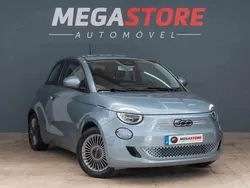Cinzento Usado 2021 Fiat 500e Passion Citadino | € 17.350 (Preço justo)