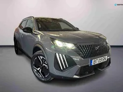 Cinzento Novo 2025 Peugeot e-2008 Allure SUV | € 38.095 (Preço elevado)