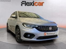 Cinza Usado 2020 Fiat Tipo Lounge Sedan | € 10.890 (Preço justo)
