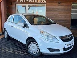 Branco Usado 2010 Opel Corsavan Citadino | € 4.500