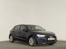 Azul Usado 2024 Audi A1 Sportback Advanced Citadino | € 23.490 (Preço justo)