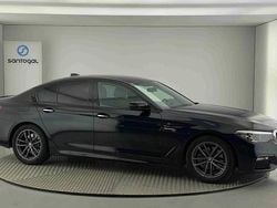 Preto Usado 2018 BMW 520 Shadowline Sedan | € 32.990 (Preço justo)