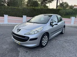 Usado 2008 Peugeot 207 Sedan | € 4.250 (Bom preço)