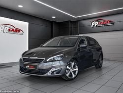 Cinza Usado 2018 Peugeot 308 Allure Citadino | € 12.950 (Preço elevado)