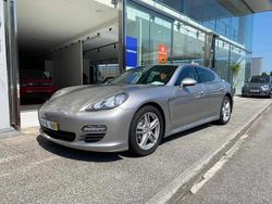 Cinzento Usado 2009 Porsche Panamera Sedan | € 39.900