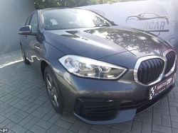 Cinza Usado 2020 BMW 116 Advantage Citadino | € 21.750 (Preço justo)
