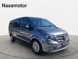 Cinzento médio metalizado Usado 2022 Mercedes Vito Monovolume | € 46.000