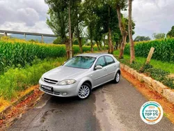 Cinza Usado 2007 Chevrolet Lacetti SE | € 3.500