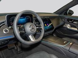 Preto Usado 2024 Mercedes E300 AMG Sedan | € 63.999