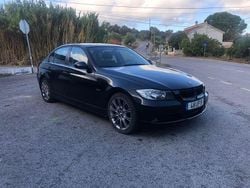 Usado 2005 BMW 320 Sedan | € 3.950